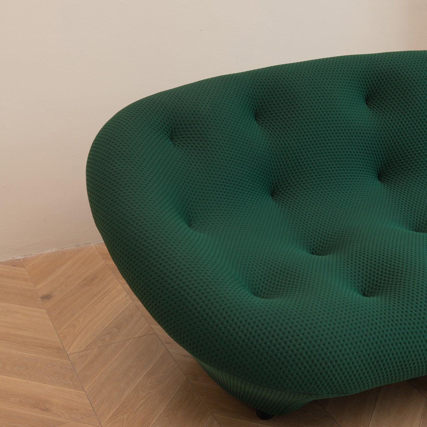 Green curved living room shell sofa